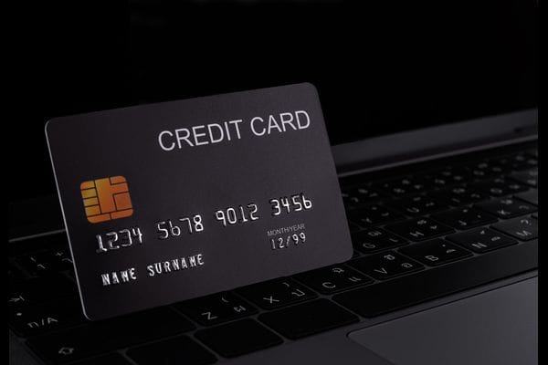 7 Smart Ways to Use Credit Card for Maximum Benefits