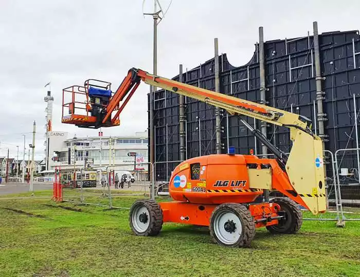 Cherry picker hire